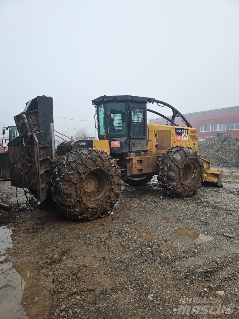 CAT 525 D Lunnare