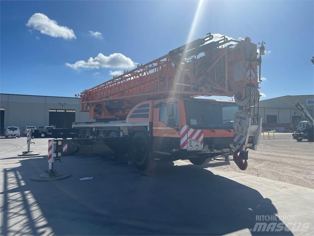 Demag AC 250-5 Allterrängkranar