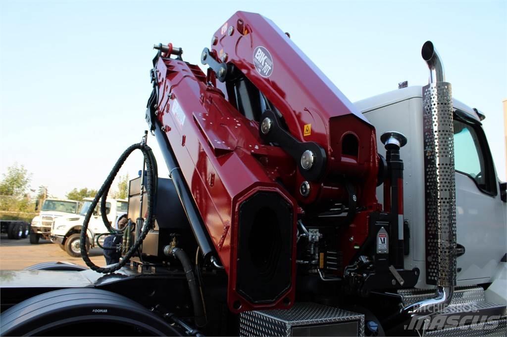 BIK HL 70T Kranbilar