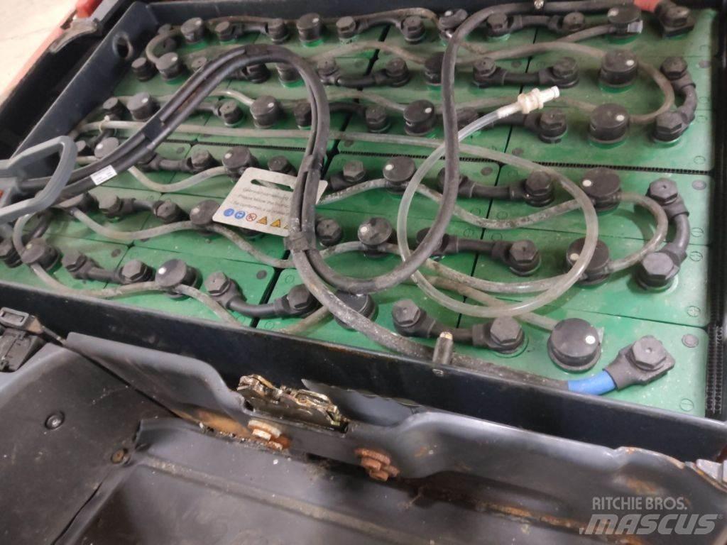 Linde E14 Elmotviktstruckar