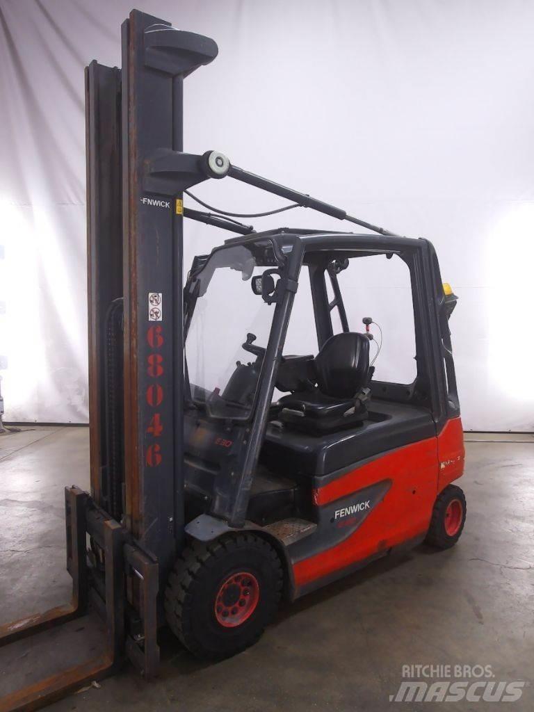 Linde E30L-01 Elmotviktstruckar