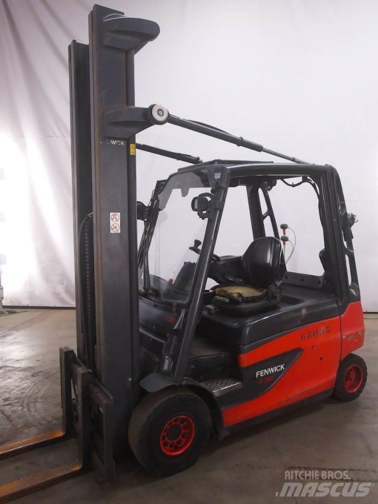 Linde E30L-01 Elmotviktstruckar