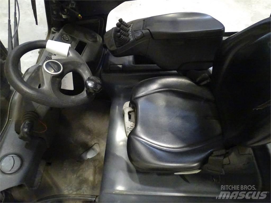 Linde E35L-01 Elmotviktstruckar