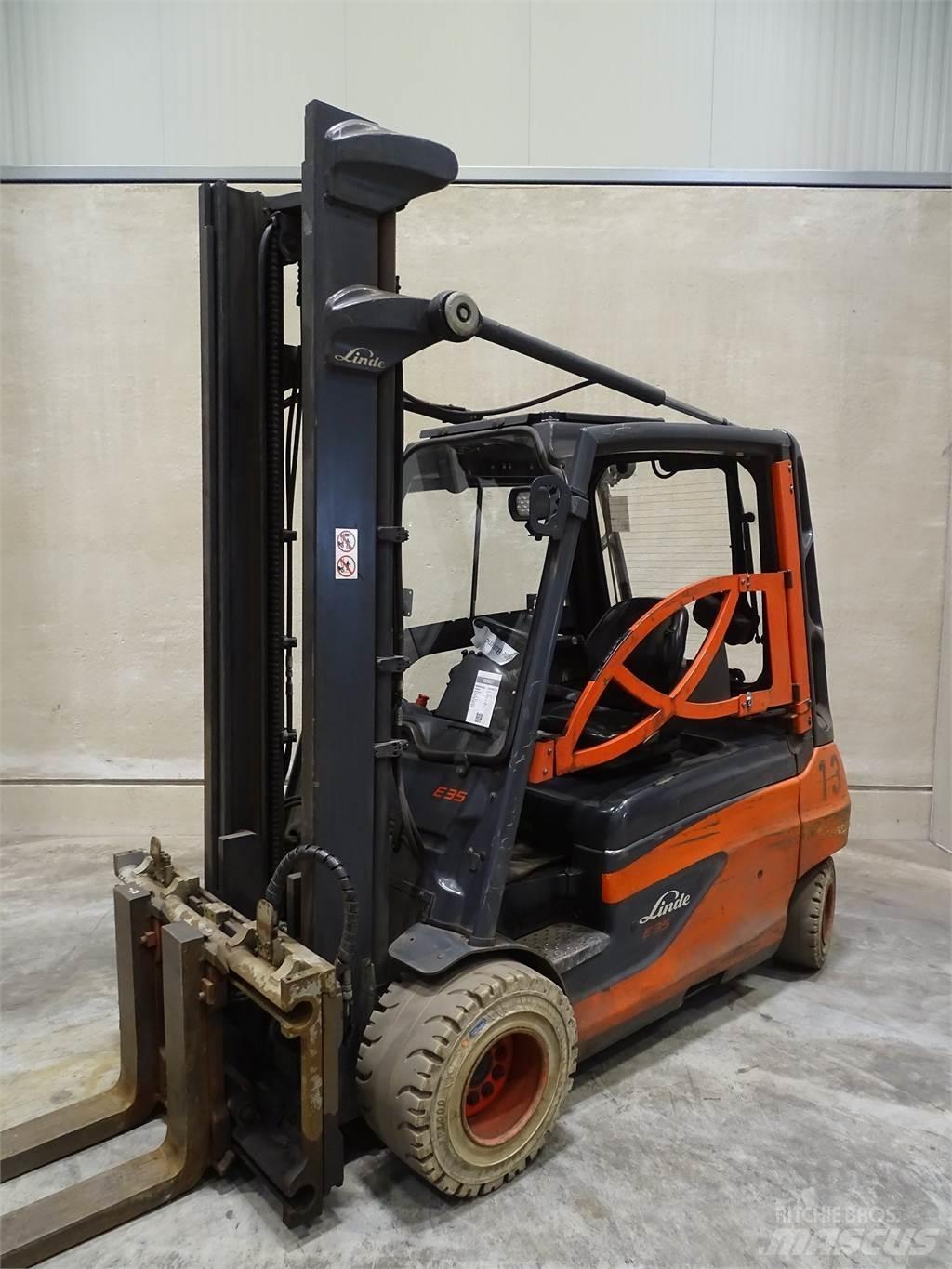 Linde E35L-01 Elmotviktstruckar