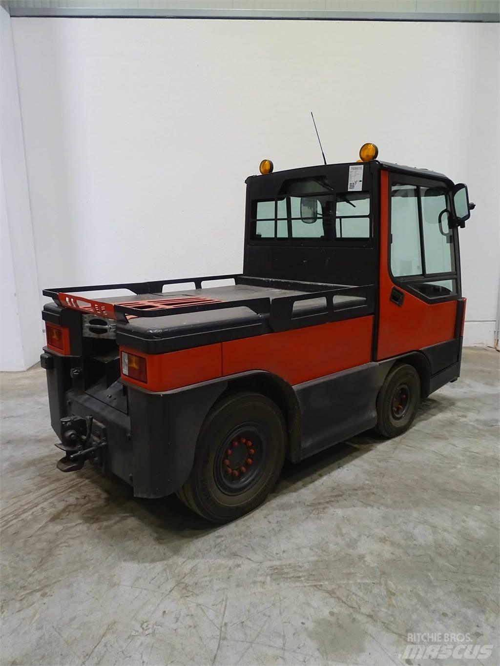 Linde P250 Dragtruck