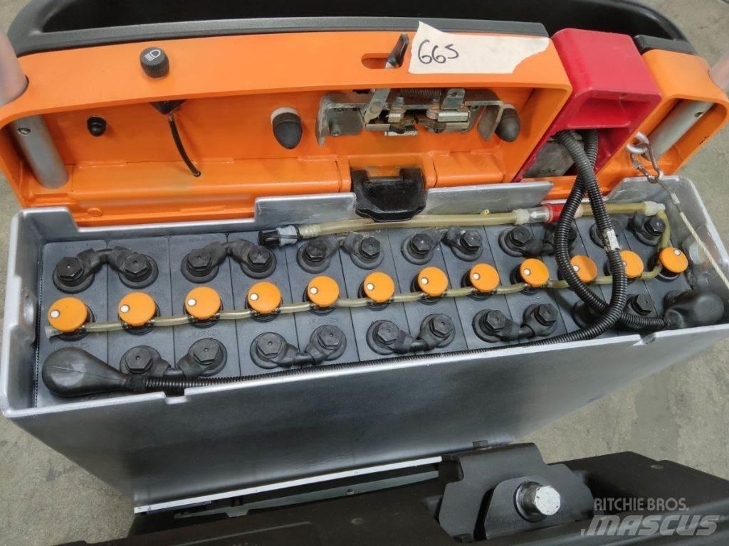 Still CX-T Dragtruck