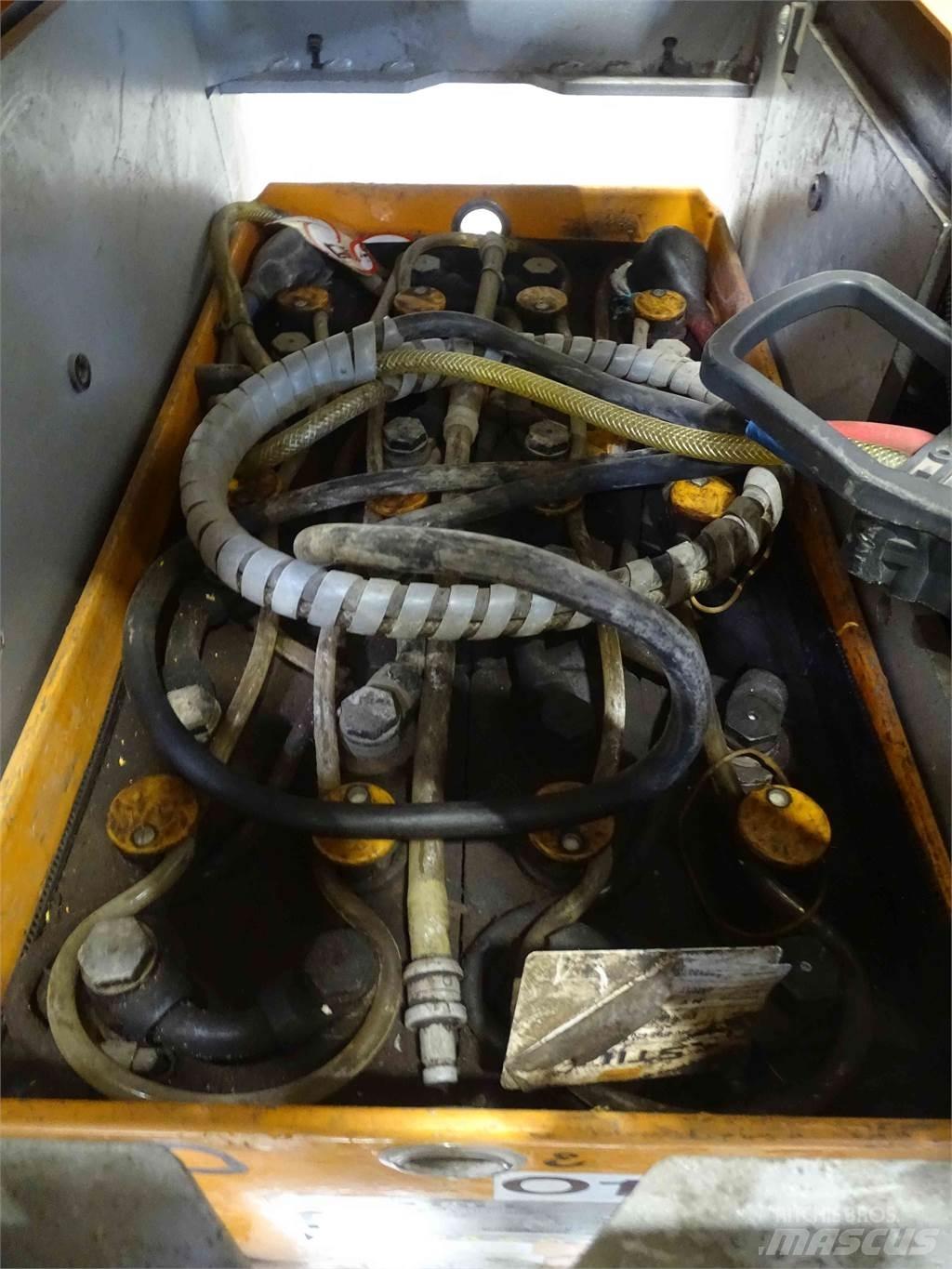 Still EK-X10 Plocktruck, höglyftande