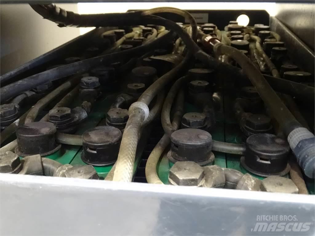 Still EK12I Plocktruck, höglyftande