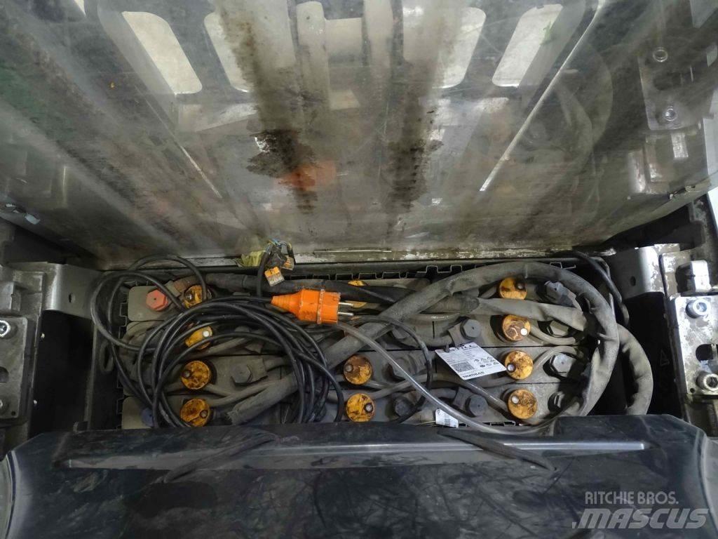 Still EXV-SF14I Staplare-led