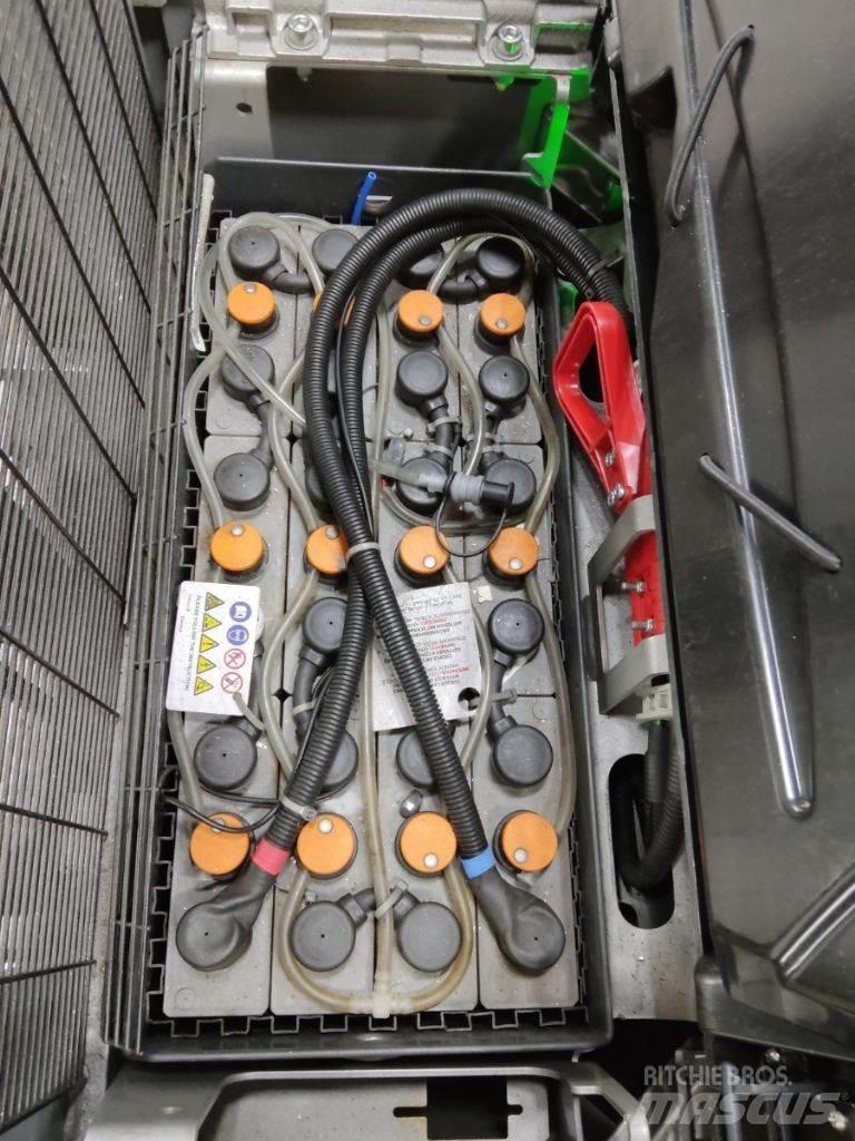 Still EXV20 Staplare-led