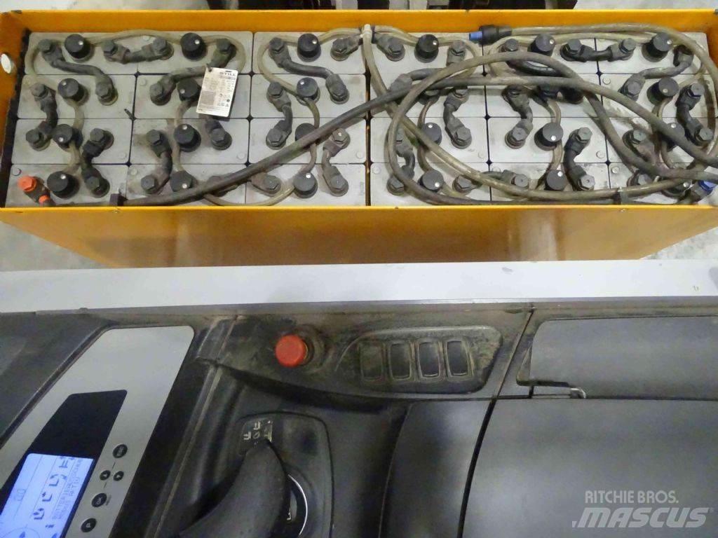 Still FM-X14 Skjutstativtruck