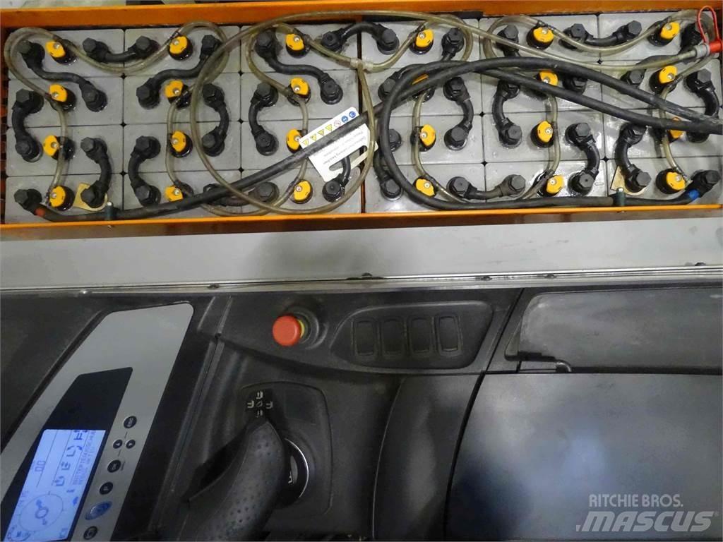 Still FM-X17 Skjutstativtruck