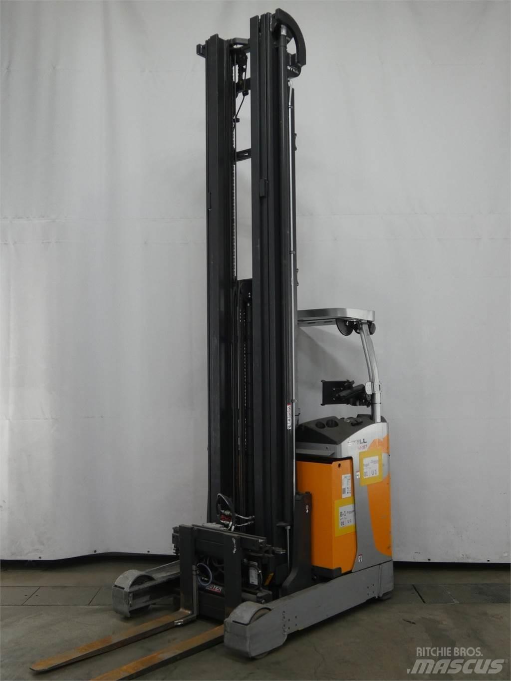 Still FM-X17 Skjutstativtruck