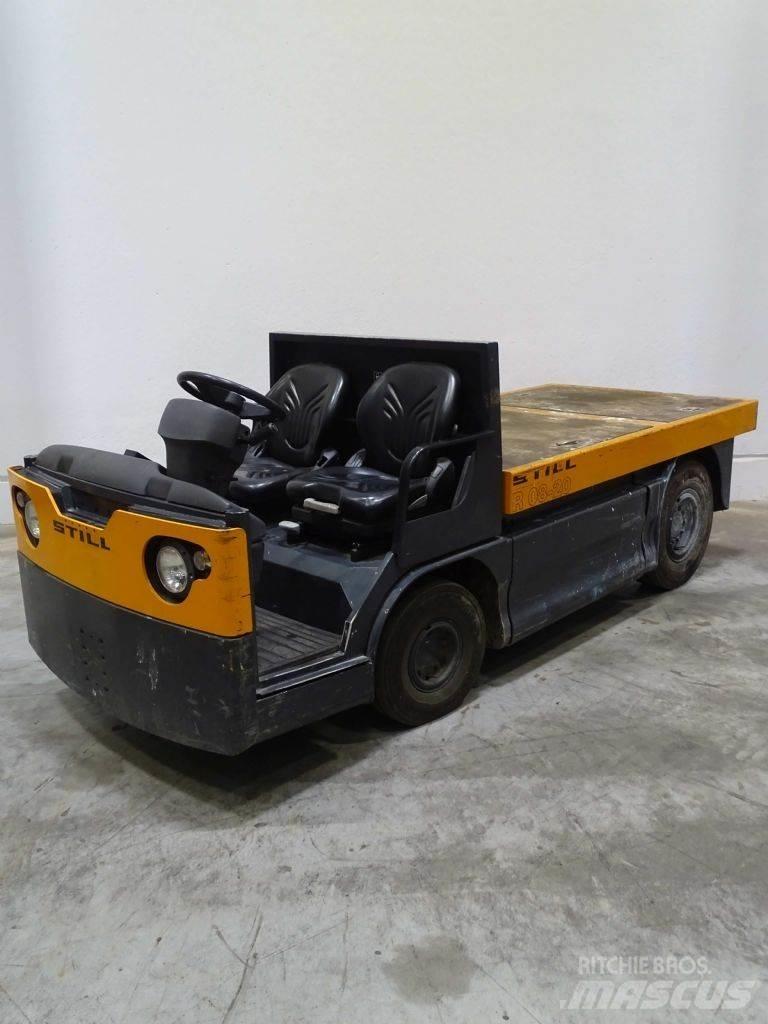 Still R08-20 Dragtruck