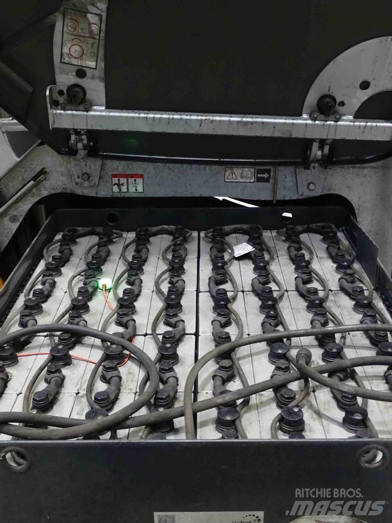 Still RX60-25L Elmotviktstruckar