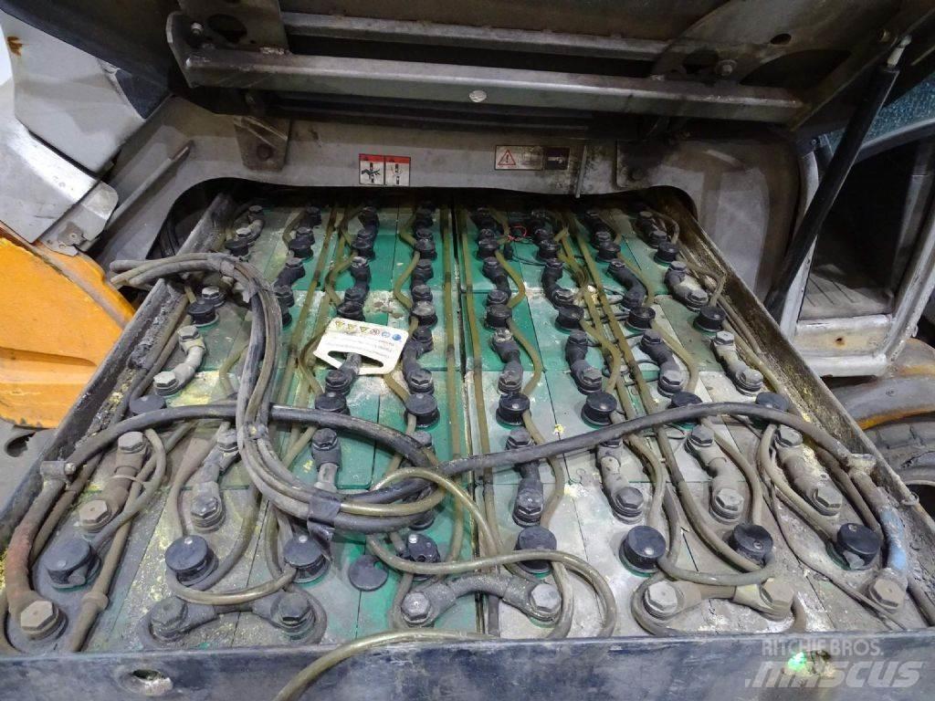 Still RX60-35 Elmotviktstruckar