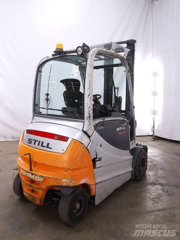 Still RX60-35 Elmotviktstruckar