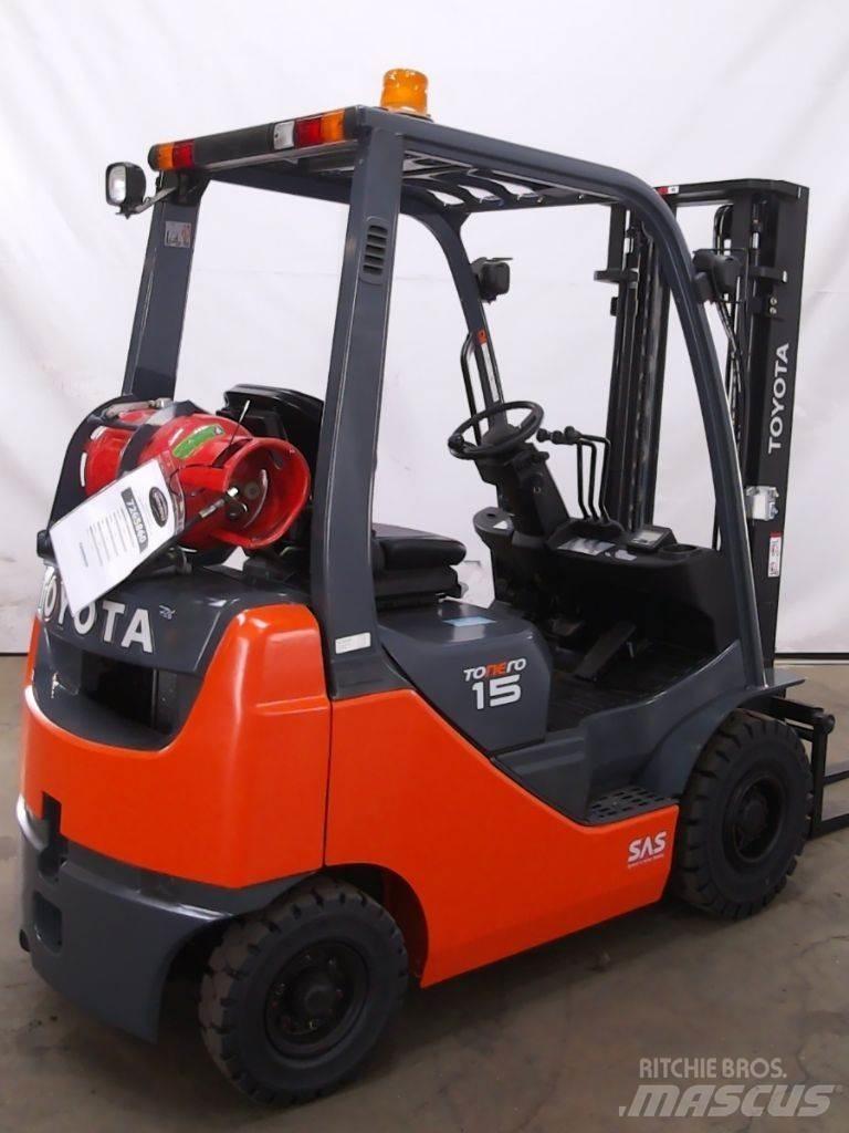 Toyota 02-8FGF15 Gasolmotviktstruckar