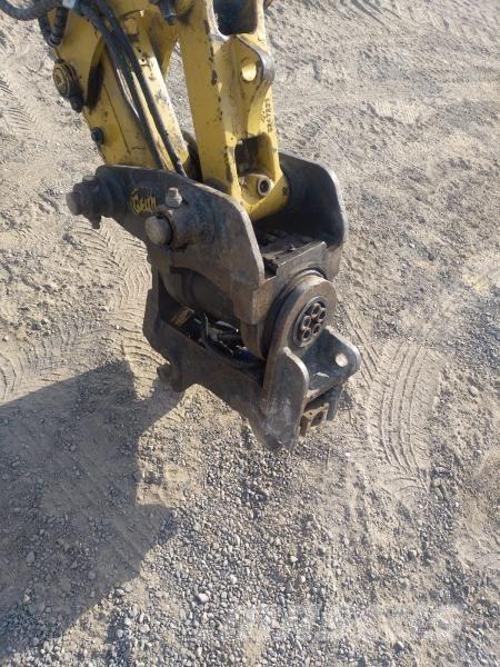 CAT 306 CR Minigrävare < 7t