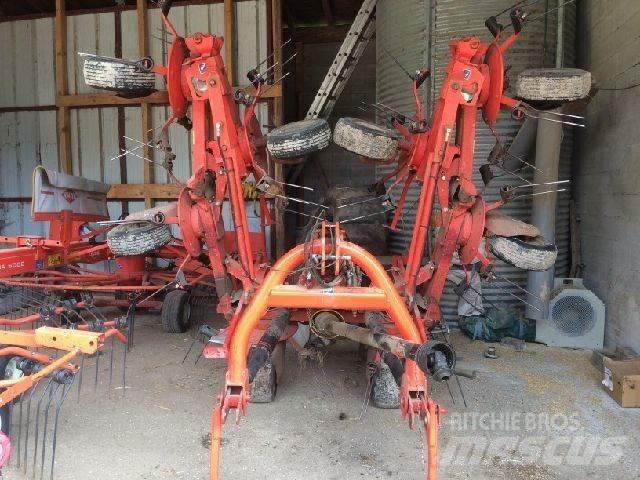 Kuhn GF 7702 Vändare och luftare