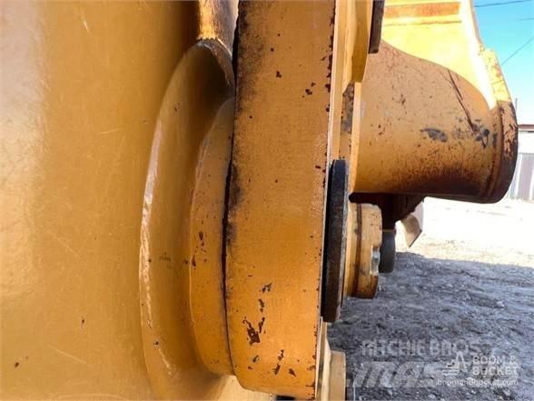 CAT 320 Bandgrävare