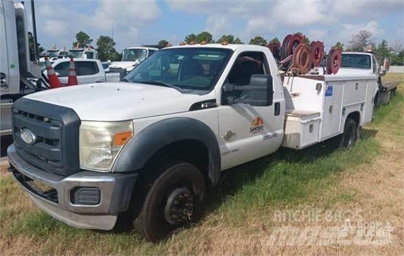 Ford F550 Plogbilar