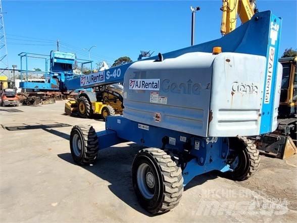 Genie S40 Teleskop bomliftar