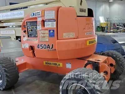 JLG 450AJ Bomliftar