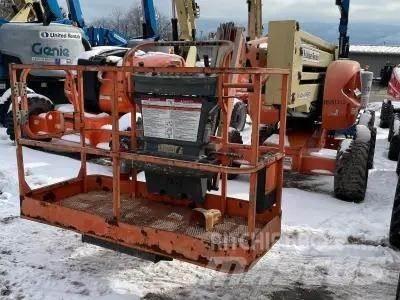 JLG 450AJ Bomliftar