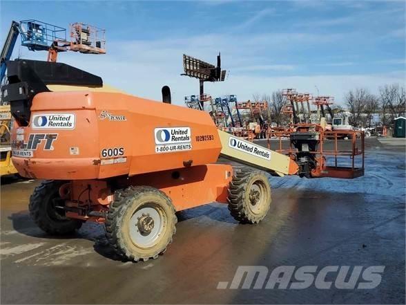 JLG 600S Teleskop bomliftar