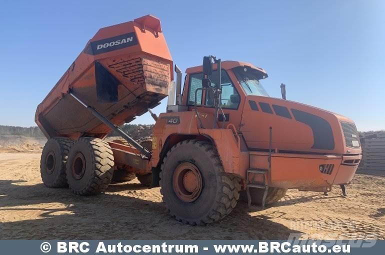 Doosan DA 40 Midjestyrd dumper