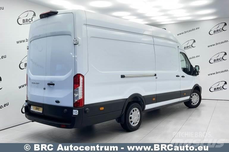 Ford Transit Lätta lastbilar