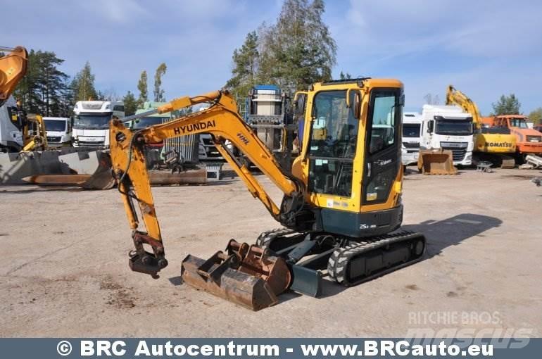 Hyundai R25Z-9AK Minigrävare < 7t