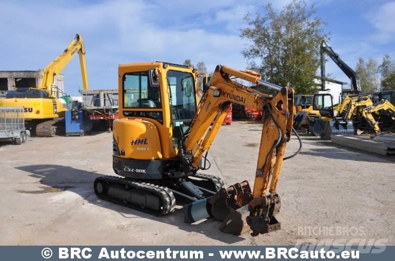 Hyundai R25Z-9AK Minigrävare < 7t