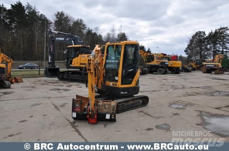 Hyundai R25Z-9AK Minigrävare < 7t