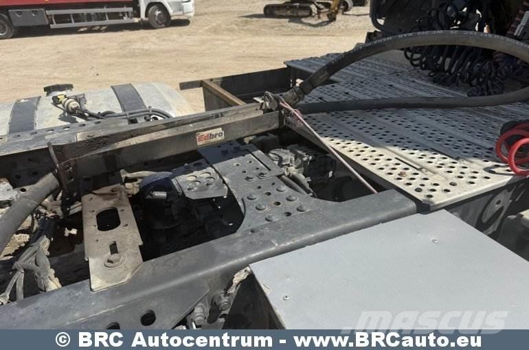 Mercedes-Benz Arocs Dragbilar