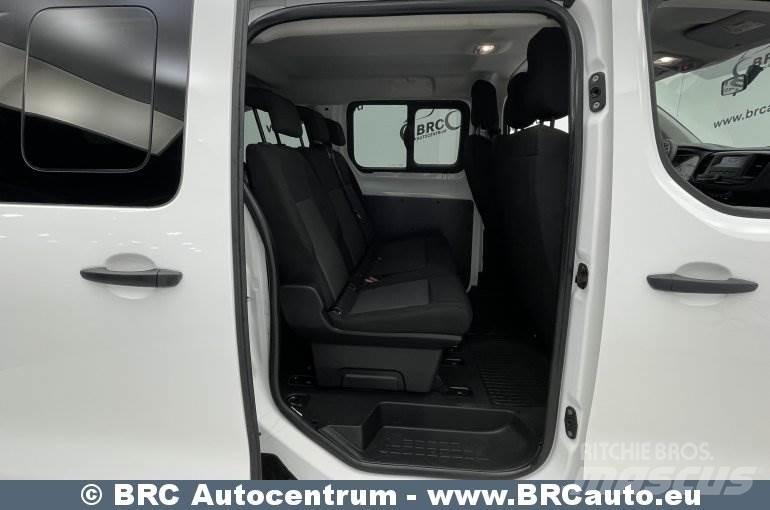 Opel Vivaro Minibussar
