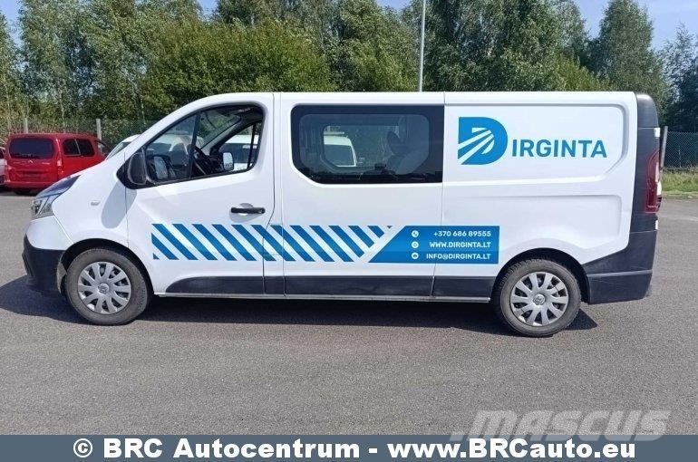 Renault Trafic Minibussar
