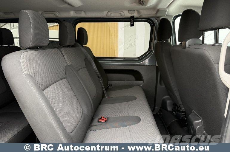 Renault Trafic Minibussar