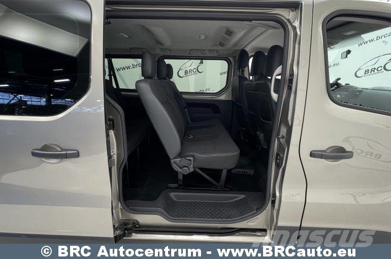 Renault Trafic Minibussar