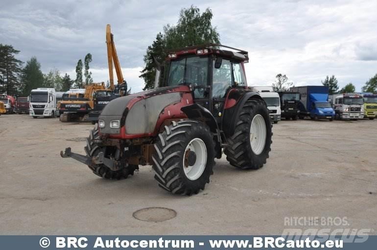 Valtra T190 Traktorer