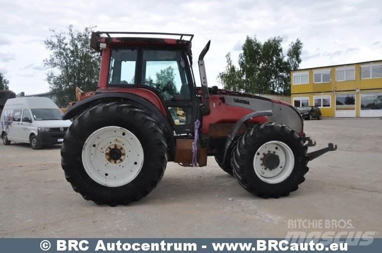 Valtra T190 Traktorer