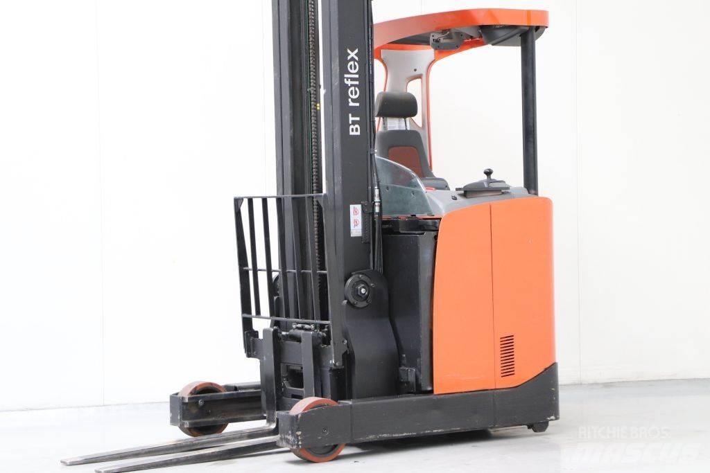 BT RRE160 Skjutstativtruck