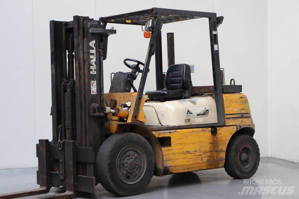 Halla HDF35A Dieselmotviktstruckar