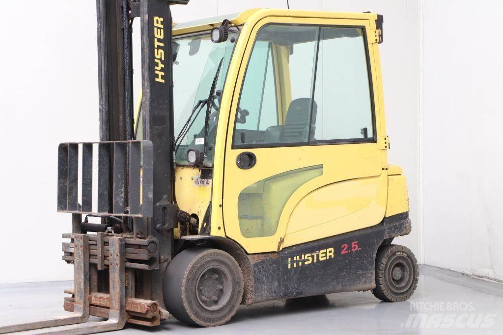 Hyster J2.5XN Elmotviktstruckar
