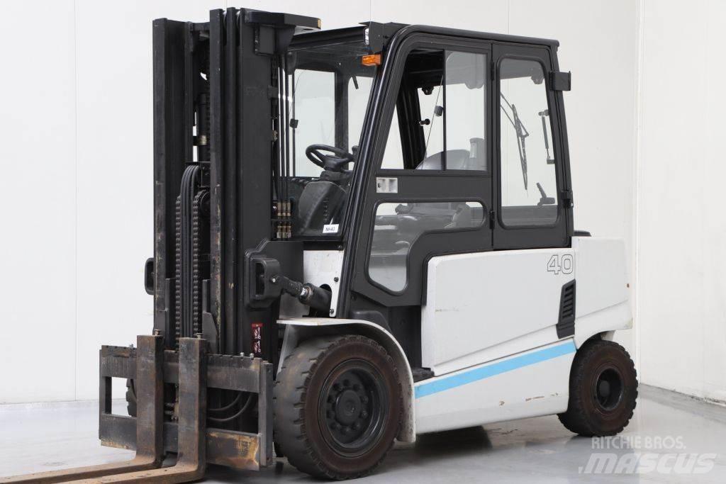 Hyundai 40B-9 Elmotviktstruckar