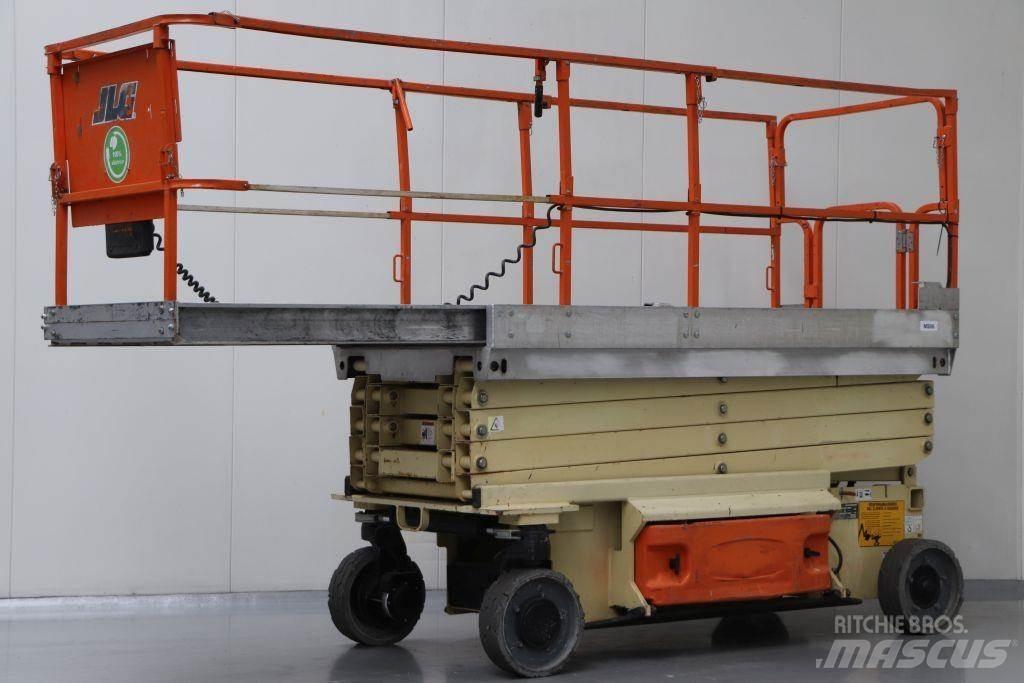 JLG 3246 ES Saxliftar