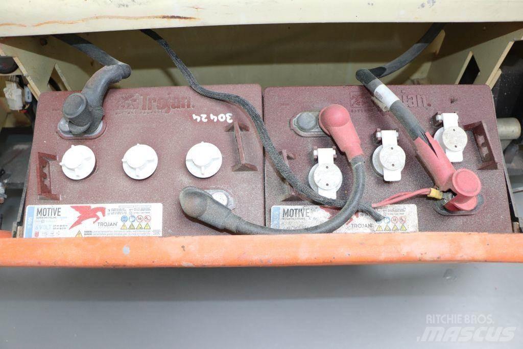 JLG 3246 ES Saxliftar