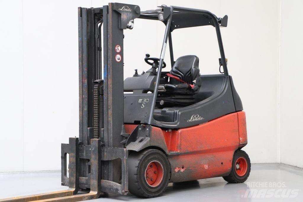 Linde E30S-03/600 Elmotviktstruckar