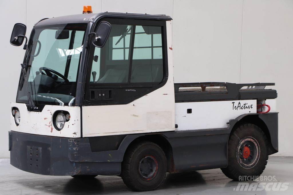Linde P250 Dragtruck